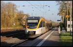 VT 3.14 der Eurobahn fährt hier am 3.11.2020 um 10.17 Uhr in Hiddenhausen Schweicheln weiter nach Bielefeld. 