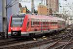 620 035 als RE 12 nach Köln/Messe Deutz fährt in den Kölner Hbf.