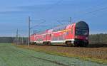 Am 24.11.15 passiert eine RB nach Wittenberg die Ortschaft Burgkemnitz. Züge mit dieser Steuerwagen-Bauart sind auf der Strecke nach Wittenberg äußerst selten anzutreffen. 