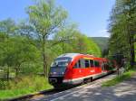 DB 642 523 als RB 29885 von Rottenbach nach Katzhtte, bei der Einfahrt in Obstfelderschmiede; 22.05.2010