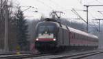 DB ES 64 U2-014 mit der RB 16310 von Halle (S) Hbf nach Eisenach, am 01.02.2015 in Erfurt Bischleben.