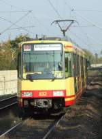 Ein Karlsruher Straenbahnzug fhrt als S5 nach Bietigheim-Bissingen. (Ellental, 09.10.2007)