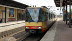 DB BAHNHOF BADEN-BADEN.
Zugseinfahrt der S 7 vom 21. Juni 2018 nach Achern bestehend aus dem Triebzug 808 der Stadtbahn Karlsruhe.
Foto: Walter Ruetsch 