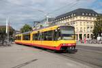 AVG Stadtbahnwagen 895 am 20.08.20 in Karlsruhe Hbf Vorplatz