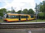 Zweisystem-Stadtbahn des Karlsruher Verkehrs Verbundes (KVV), abgestellt beim Albtalbahnhof in Karlsruhe.