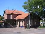 Bahnhofsgebude Ettlingen Stadt, aufgenommen am 05.09.2004.