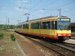 Triebzug 827 der Karlsruher S-Bahn,hier bei der Einfahrt in den Bahnhof Rastatt.