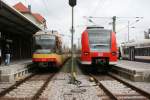 Schlussbild eine schnen Schwarzwaldrundfahrt.Von Freudenstadt ging es ber Hausach,Villingen,Rottweil,Horb,Hochdorf zurck nach Freudenstadt.Zwei Triebwagen der Stadtbahn Karlsruhe stehen neben 425