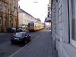 Zugverband in der Ettlinger Strae kurz nach der Haltestelle Marktplatz in Richtung Karlsruhe Hauptbahnhof.