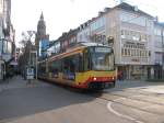 Tw 892 beim Verlassen der Heilbronner Fusgngerzone am 14.12.2009