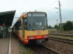 Zweisystem-Triebzug 450 004 am 26.07.2002 im Bahnhof Bietigheim.