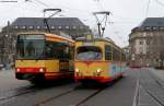 TW 573 als S11 nach Ittersbach und Museumswagen 167 auf Sonderfahrt am Hbf 19.3.11