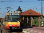 08.04.2011: Wagen 814 verlsst als S31 nach Odenheim den Bahnhof Ubstadt-Ort.