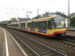 Tw 892 und der vordere Tw 918 am 20.06.2011 als S4 von Karlsruhe nach Achern.