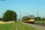 TW 866 in seinem Versuchslook in dahliengelb kombiniert mit signalrot und AVG-Logo an der Front. Am 27.06.2011 war er mit einem weiteren Triebwagen als S31 nach Karlsruhe Hbf bei Malsch unterwegs.