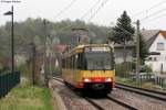 TW 809 als S4 nach Karlsruhe Albtalbahnhof bei der Einfahrt in Wssingen Bahnhof. Aufgenommen am 15.04.2012. Das Bild entstand legal vom Bahnsteigende.