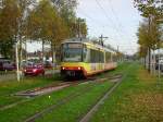 Tw 872 war am 29.10.2012 als Eilzug der Linie S4 unterwegs zum Karlsruher Hbf., musste aber baustellenbedingt die Umleitung ber die neue Sdostbahn nehmen.