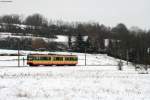 AVG ETW 826 hat sein Ziel Odenheim kurz vor dem Haltepunkt Odenheim West fast erreicht. Aufgenommen am 21.01.2013.