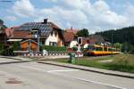 AVG ETW 877 und 8** als Eilzug nach Freudenstadt Hbf bei der Durchfahrt am Haltepunkt Rt.