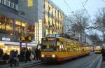 Wagen 882 als S 5 in der vorweihnachtlichen Karlsruher Kaiserstr.