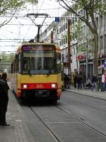 AVG Stadtbahnwagen 515 am 25.04.15 in Karlsruhe 