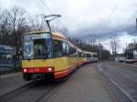 AVG Triebwagen Nr. 515 nach Rheinstrandsiedlung kommt leer aus dem Betriebshof und durchfhrt die Endstelle der 5 Rheinhafen.