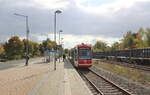 CB 440 (95 80 0690 440-2 D-CB) als CB 80105 nach Chemnitz Hbf, am 11.10.2024 in Hainichen.