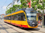 Zug 961 der AVG als S42 nach Heilbronn Hbf am Rathaus, 25.05.2019.