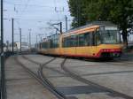 S4 nach Schwaigern West im bergang vom Bahnhofsvorplatz auf DB-Geleise am Heilbronner Hauptbahnhof.