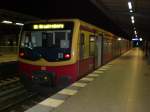 BR 481 als S1 nach S-Bahnhof Oranienburg im S-Bahnhof Berlin-Wannsee.