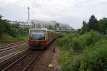 BERLIN, 01.07.2009, S42 bei der Einfahrt in den S-Bahnhof Westkreuz; im Hintergrund sind ICC und Funkturm zu sehen