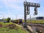 S Bahn Berlin 484 00? am Einfahrtsignal zum Bahnhof Berlin Flughafen Schönefeld am 21.