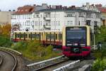 S-Bahn Berlin mit der BR 483/484 ist nun auch auf der S45 Strecke ( S Südkreuz - BER Terminal 1&2 - S Südkreuz) teilweise zu sehen.