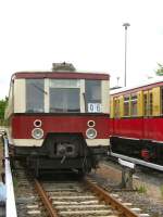 S-Bahn in der DDR-Lackierung in Erkner anllich einer Ausstellung 2007, Teleaufnahme