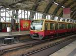 BR 481 (S5 richtung Strauberg) in  Berlin-Alexanderplatz !!! 17.05.08