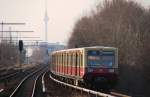 BERLIN, 31.03.2009, S9 nach Pichelsberg bei der Ausfahrt aus dem S-Bahnhof Plänterwald