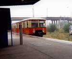 Die 476 im S-Bahn bahnhof Gehrenseestr.