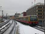 BR 481 als S5 nach S-Bahnhof Berlin Westkreuz am S+U Bahnhof Berlin Alexanderplatz.