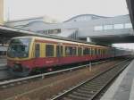 Hier 481 602-8 als eine S7 von Potsdam Hbf. nach Ahrensfelde, dieser Zug stand am 27.2.2010 in Potsdam Hbf.