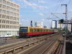 Bahnhof Berlin-Alexanderplatz am 13.07.2005.