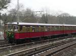 Der S-Bahn-Weihnachtszug 2005 nahe Wilhelmshagen.