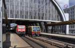 05.06.12 ; Alexanderplatz Ostausfahrt ; BR 481 nach Ahrensfelde und 143 254 am Schlu des Wendezuges der RB 14 nach Nauen