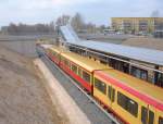 27.2.2005 Teltow Stadt kurz nach der Wiedererffnung der S-Bahn