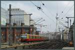 Die Stadtbahn windet sich auf engsten Raum durch das Zentrum Berlins.