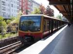 481 136 auf dem Ring,am 23.Mai 2015,in der Station Berlin Witzleben(Messe Nord).