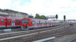 Die S31 aus Berliner Tor erhält Einfahrt in den Endbahnhof Hamburg-Altona. Zum Einsatz kam auf diesem Umlauf die Baureihe 474.
Aufgenommen im August 2018.