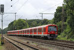 474 138 + 474 xxx wurden am 29. August 2016 in Stade fotografiert.
Unterwegs als S 3 Pinneberg - Stade.