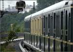 Als Tren noch richtige Griffe hatten: Traditionszug der Hamburger S-Bahn unterwegs Richtung Innenstadt.