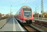 DBpbzfa 763.0 (50 80 86-35 042-0 D-DB), Baujahr 1998, mit Schublok 143 076 von DB Regio Mitte, im Dienste der S-Bahn Mitteldeutschland (DB Regio Südost), als S 37736 (S7) von Halle(Saale)Hbf Gl.