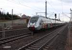 Da hat wieder ein Hamster ein Problem mit seinem Fell. 1442 212 und 1442 213 bei der Einfahrt in den Bahnhof von Werdau. Ein freundlichen Gruß zum Tf zurück. 15.03.2014